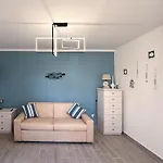 Renovated House 400 Meters From The Sea With Parking *