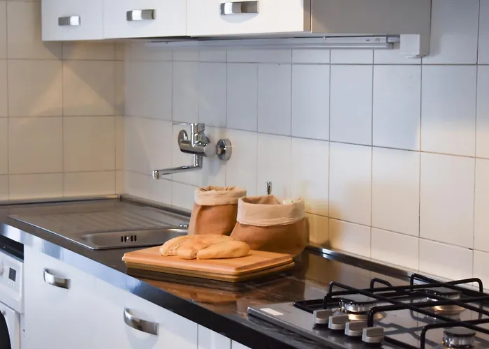 Renovated House 400 Meters From The Sea With Parking 度假居