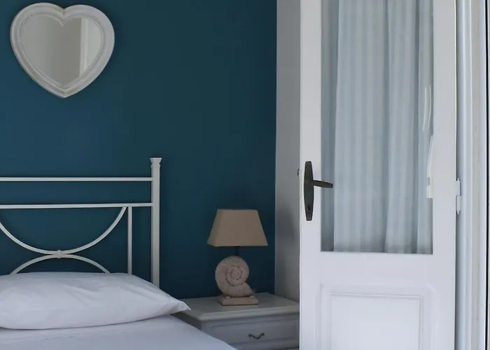 Renovated House 400 Meters From The Sea With Parking 度假居 马尔米堡